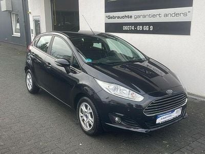 Usata Ford Fiesta 101 CV (74 kW) 2016 Nero Berlina