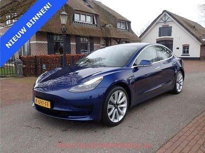 Blau Gebraucht 2020 Tesla Model 3 Standard Range Plus Limousine | 17.900 € (Fairer Preis)