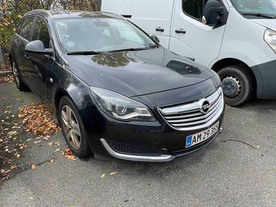 Gebraucht Opel Insignia 140 PS (102 kW) 2014 Schwarz Kombi