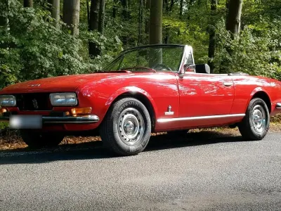 Gebraucht Peugeot 504 106 PS (77 kW) 1980 Rot Cabrio