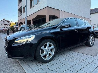 Gebraucht Volvo V40 Inscription 150 PS (110 kW) 2018 Schwarz Limousine