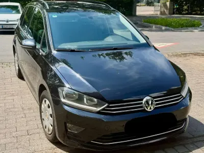 Gebraucht VW Golf VII Comfortline 110 PS (80 kW) 2016 Schwarz Limousine