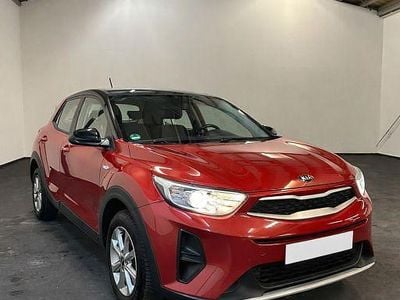 Rot Gebraucht 2018 Kia Stonic Style SUV | 13.749 € (Etwas zu teuer)