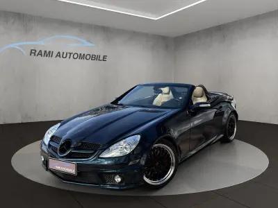 Usata Mercedes SLK350 272 CV (200 kW) 2005 Blu Cabrio