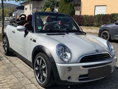 Second-hand Mini One Cabriolet 90 CP (66 kW) 2008 Argintiu Cabrio