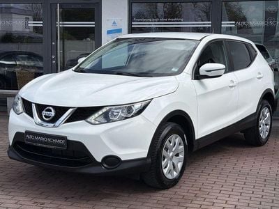 Gebraucht Nissan Qashqai Visia 116 PS (85 kW) 2017 Weiß white (s) SUV