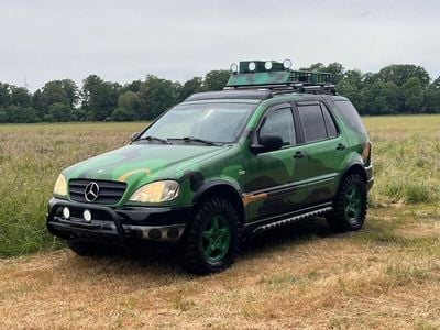 Mercedes ML320