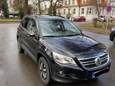 Schwarz Gebraucht 2008 VW Tiguan Track & Field SUV | 5.999 € (Guter Preis)