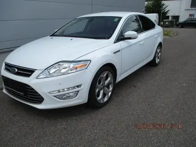Gebraucht Ford Mondeo Titanium 160 PS (117 kW) 2014 Weiß Limousine