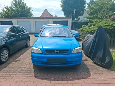Gebraucht Opel Astra 100 PS (73 kW) 2001 Blau Limousine