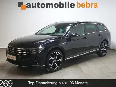 Gebraucht VW Passat R-line 218 PS (160 kW) 2021 Mondsteingrau Kombi
