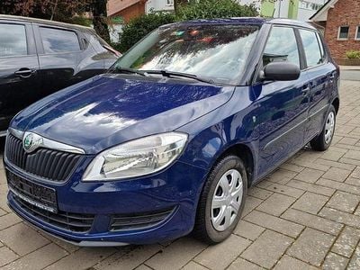 Second-hand Skoda Fabia Cool Edition 69 CP (50 kW) 2011 Albastru Berlinǎ