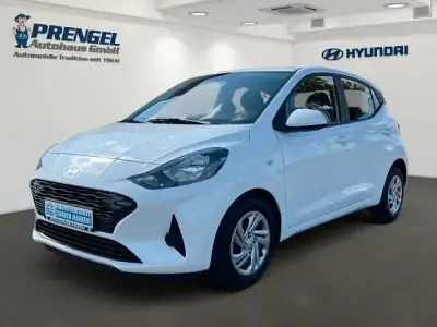Gebraucht Hyundai i10 Select 63 PS (46 kW) 2025 Atlas white Kleinwagen