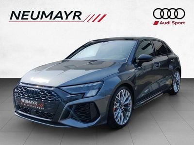Gebraucht Audi RS3 Sport 400 PS (294 kW) 2023 Daytonagrau perleffekt Limousine