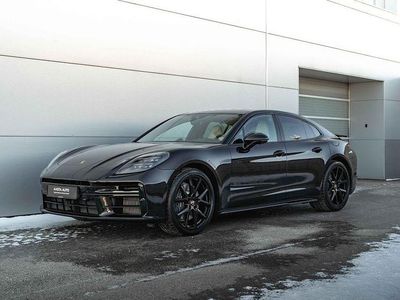 Porsche Panamera 4