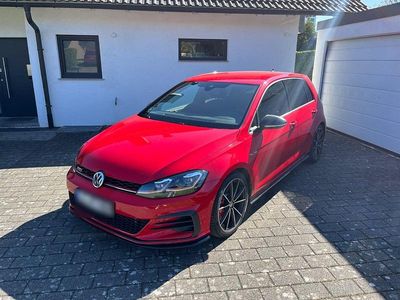 Używany VW Golf VII Sound 290 KM (213 kW) 2020 Czerwony Sedan/Limuzyna