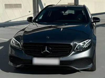 Gebraucht Mercedes E400 Avantgarde 340 PS (250 kW) 2019 Grau Kombi