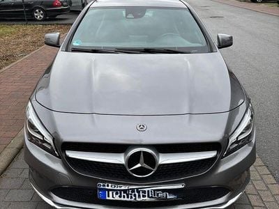 Gebraucht Mercedes CLA180 122 PS (89 kW) 2019 Grau Limousine