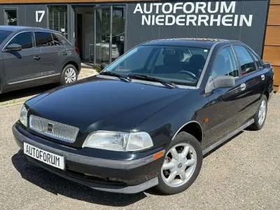 Gebraucht Volvo S40 116 PS (85 kW) 1996 Schwarz Limousine