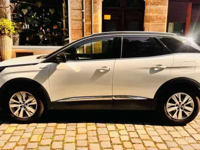 Gebraucht Peugeot 3008 GT 200 PS (147 kW) 2021 Weiß SUV