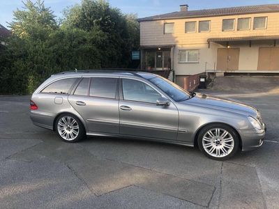 Mercedes E220