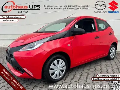 Używany Toyota Aygo 69 KM (50 kW) 2017 Czerwony Hatchback