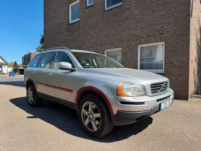 Occasion Volvo XC90 Momentum 185 ch (136 kW) 2006 Argent SUV