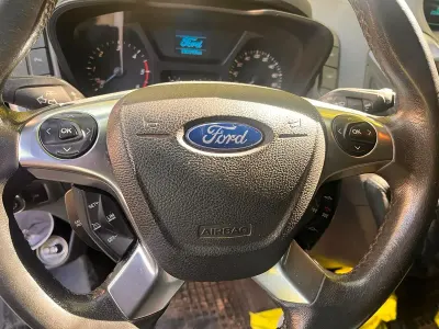 Używany Ford Transit 116 KM (85 kW) 2014 Biały Minivan