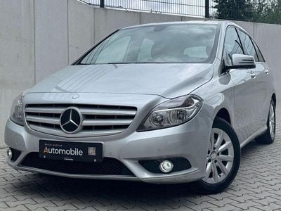 Mercedes B200