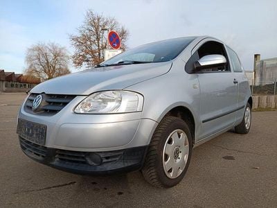 Gebraucht VW Fox Basis 54 PS (39 kW) 2007 Silber Kleinwagen
