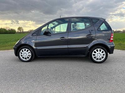 Usata Mercedes A170 Elegance 95 CV (69 kW) 2002 Grigio Utilitaria