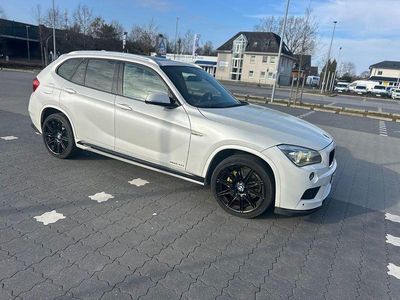 Gebraucht BMW X1 Sport Line 184 PS (135 kW) 2013 Weiß SUV