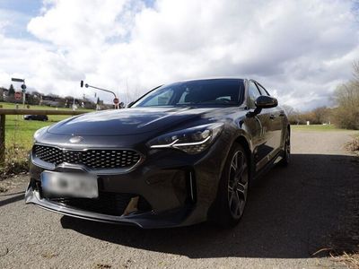 gebraucht Kia Stinger V6 4WD 366ps Top zustand