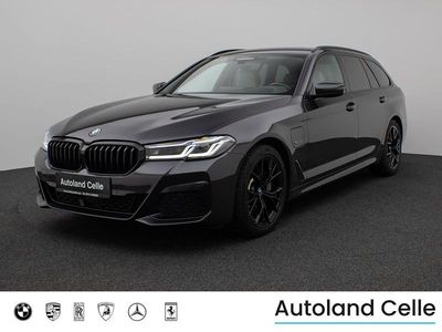 Sophistograu brillanteffekbeige Gebraucht 2022 BMW 530 M Sport Limousine | 39.499 € (Teuer)