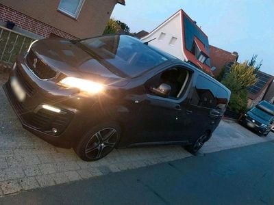 Usata Peugeot Traveller 150 CV (110 kW) 2016 Marrone Monovolume