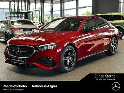 Gebraucht Mercedes E220 AMG 197 PS (144 kW) 2025 Manufaktur patagonienrot Limousine