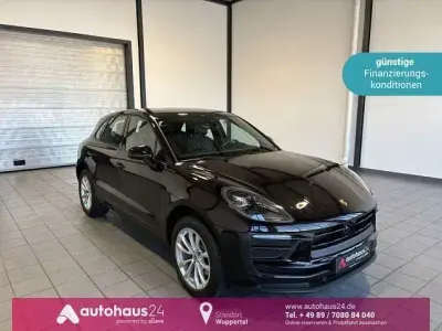 Usata Porsche Macan Basis 265 CV (194 kW) 2022 Nero SUV