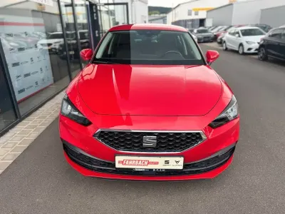 Gebraucht Seat Leon XCELLENCE 150 PS (110 kW) 2021 Rot Limousine