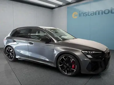 Gebraucht Audi RS3 Sportback 400 PS (294 kW) 2023 Grau Kleinwagen