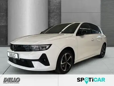 Gebraucht Opel Astra 131 PS (96 kW) 2024 Weiß Kleinwagen