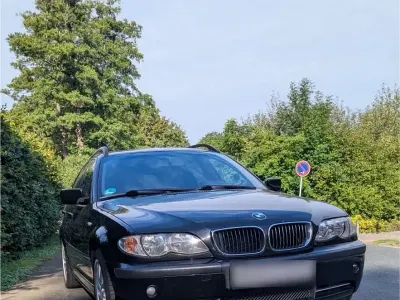 Gebraucht BMW 330 Shadowline 231 PS (169 kW) 2002 Schwarz Kombi
