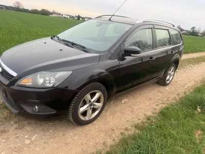 Gebraucht Ford Focus Titanium 110 PS (80 kW) 2009 Schwarz Kombi