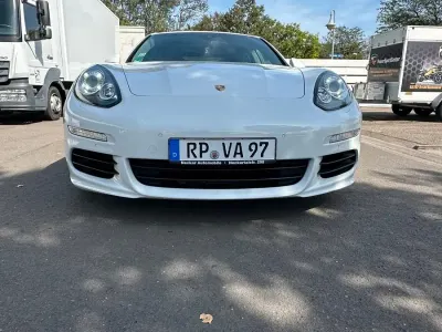 Gebraucht Porsche Panamera S Executive 420 PS (308 kW) 2014 Weiß Kleinwagen