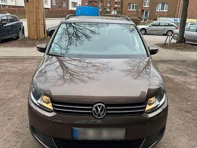 Second-hand VW Touran 150 CP (110 kW) 2013 Maro Monovolum