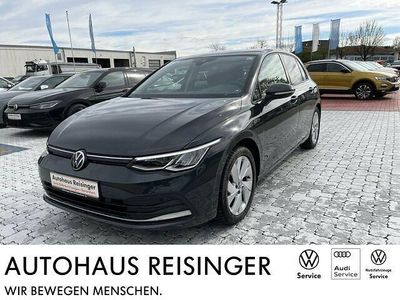 Gebraucht VW Golf VIII Active 131 PS (96 kW) 2022 Grau Kleinwagen