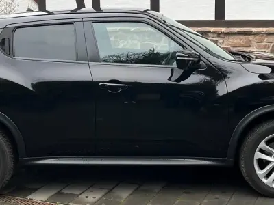 Gebraucht Nissan Juke N-Connecta 116 PS (85 kW) 2016 Schwarz SUV
