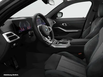 Gebraucht BMW 320 Comfort Edition 184 PS (135 kW) 2025 Kombi