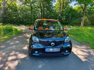 Używany Smart ForFour 71 KM (52 kW) 2019 Czarny Hatchback