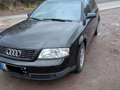 Gebraucht Audi A6 163 PS (119 kW) 2001 Schwarz Kombi