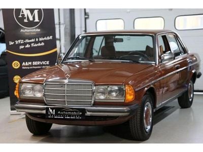 Braun Gebraucht 1983 Mercedes 200 Limousine | 7.900 €